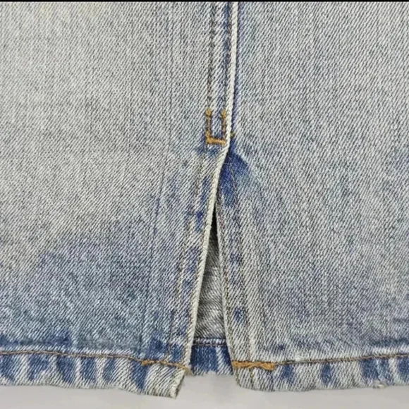 J.Crew Button Fly Denim Mini Skirt Light Wash 90s Y2K Size 8 Spring Summer Fall - Picture 7 of 9